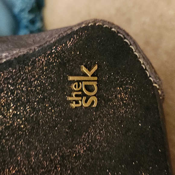 THE SAK Brown and Shimmer Bronze Leather Shoulder Bag.. - Picture 2 of 11